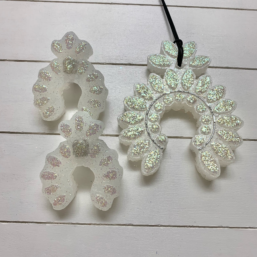 3 piece set Cactus Blossom squash blossom white/glitter horizontal vent clips